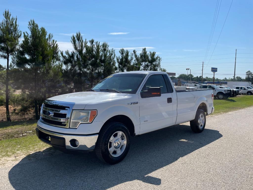 2013 Ford F-150 XLT Regular Cab 145-in's photo