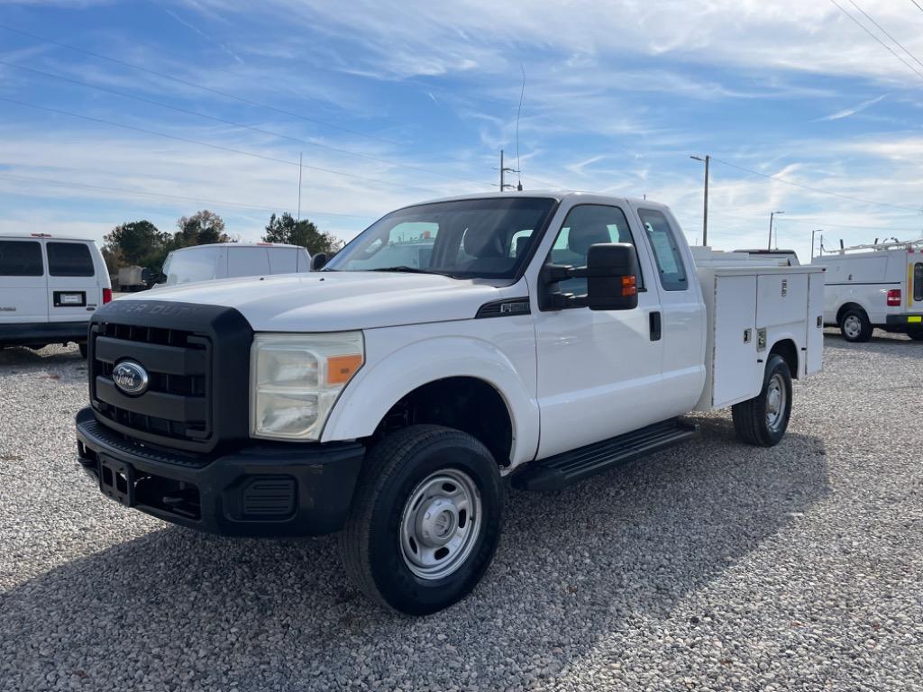 Ford F-250 Super Duty's photo