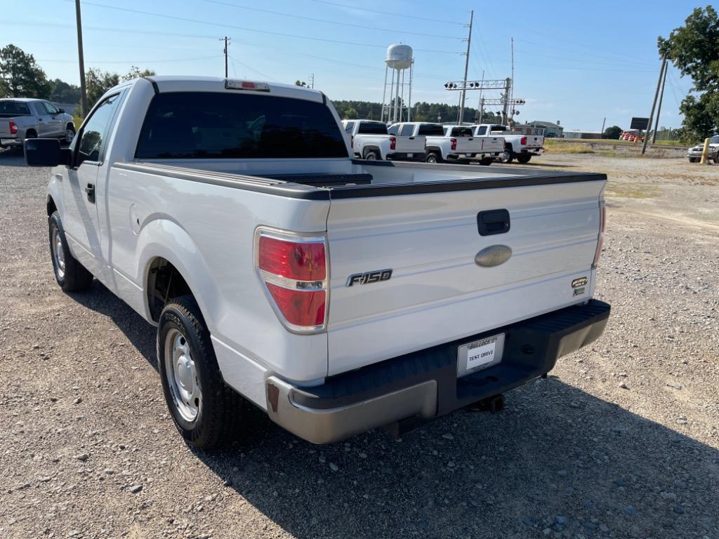 2011 Ford F-150 XL photo 10