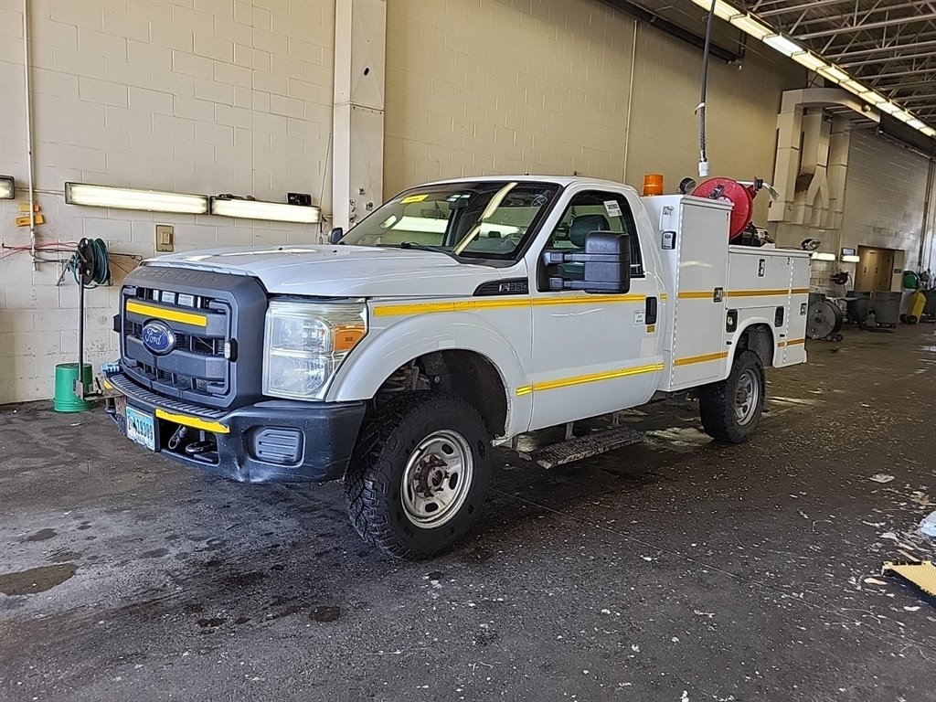 2013 Ford F-350 Super Duty XL's photo