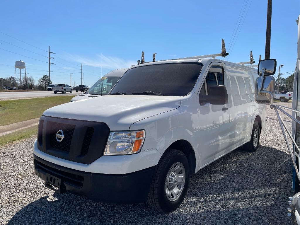2016 Nissan NV Cargo SV's photo