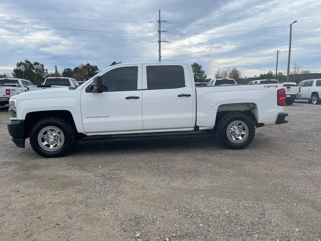 2017 Chevrolet Silverado 1500 null photo 8