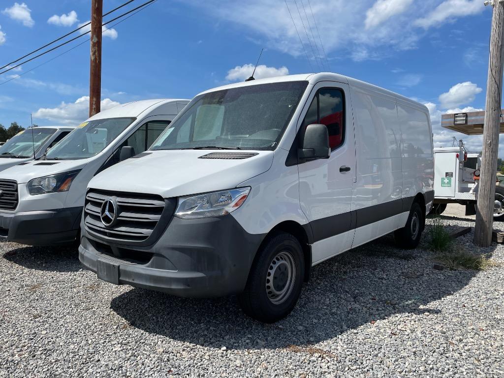 2022 Mercedes-Benz Sprinter Cargo Van Base