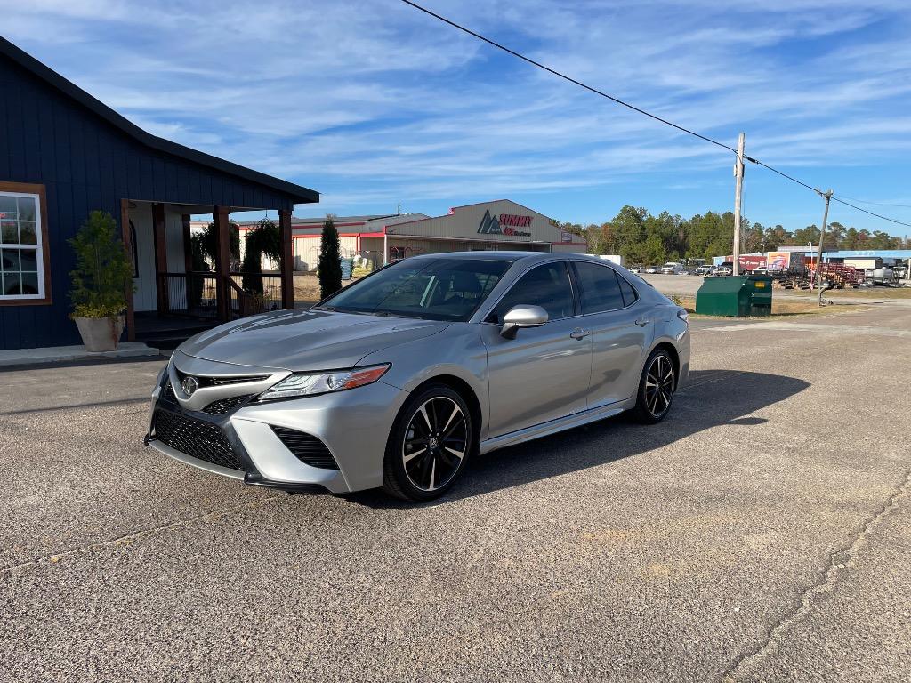 2020 Toyota Camry XSE's photo