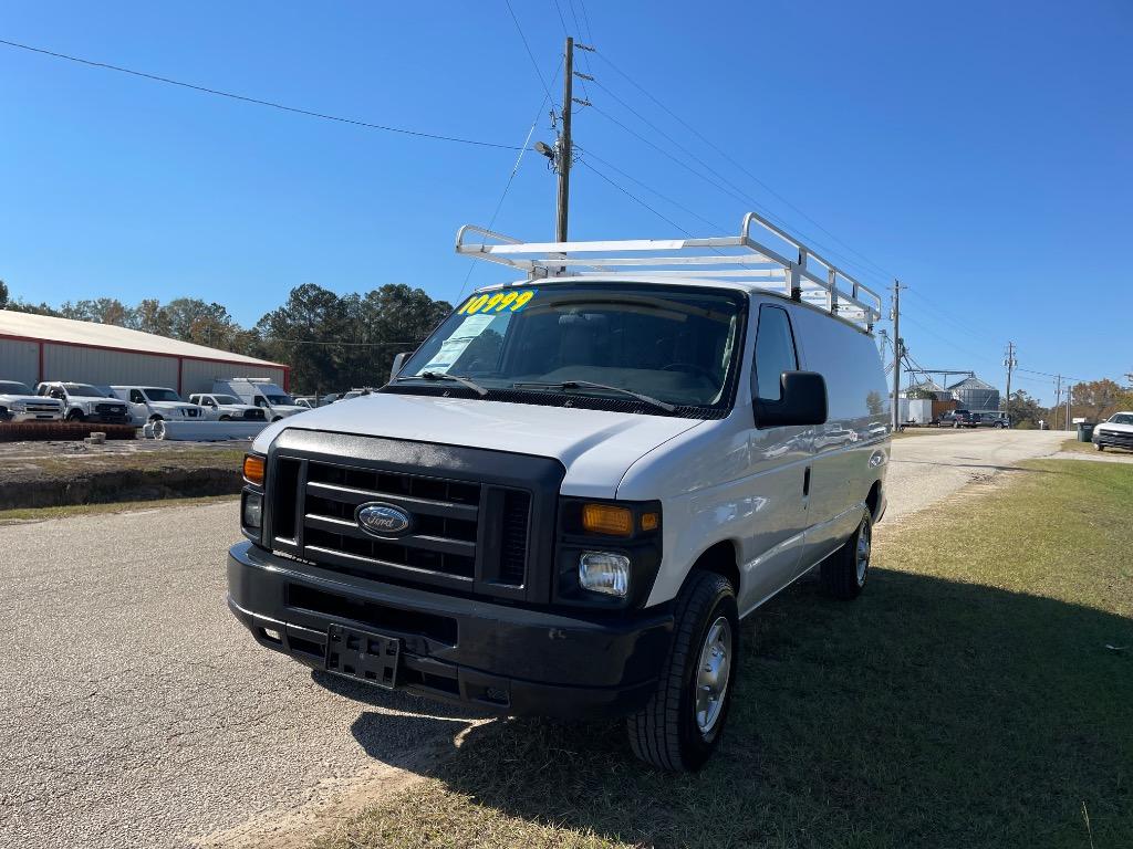 2014 Ford E-Series Econoline Van Commercial